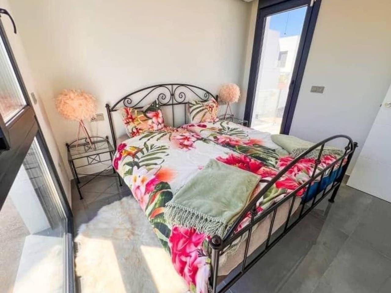 3 sypialnia Willa na sprzedaż w Los Balcones z basenem garażem - 620 000 € (Ref: 9999488)