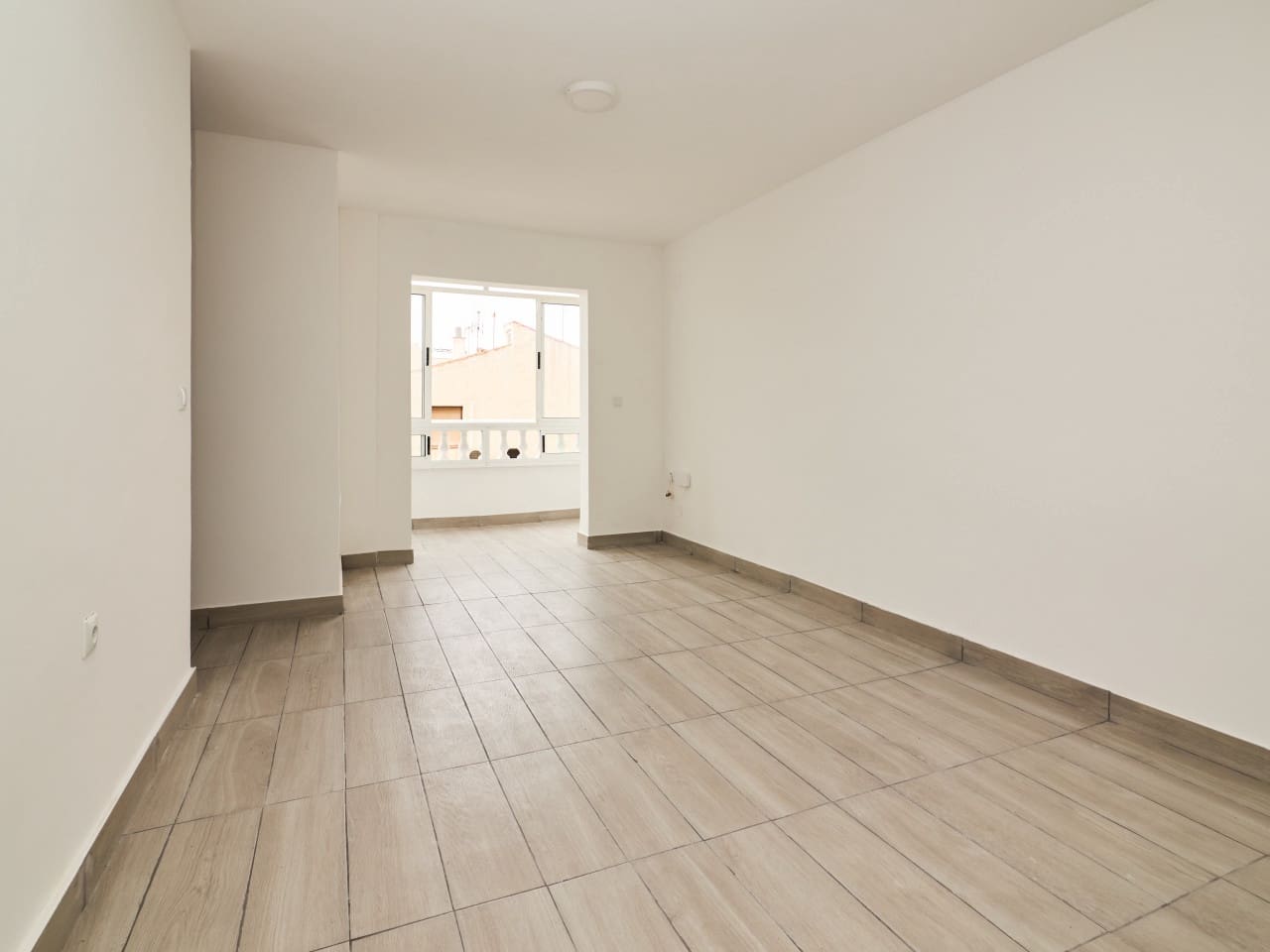 2 bedroom Apartment for sale in Torrevieja - € 147,260 (Ref: 9999489)