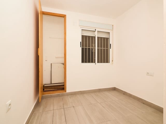 2 bedroom Apartment for sale in Avenida Habaneras - Curva de Palangre, Torrevieja - € 147,260 (Ref: 9999489)