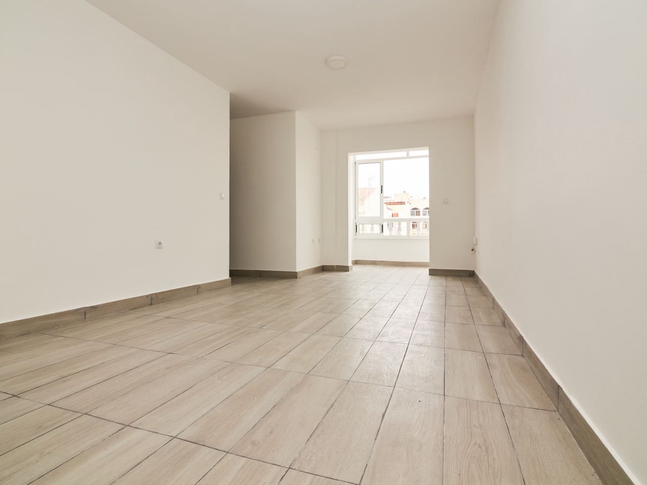 2 bedroom Apartment for sale in Torrevieja - € 147,260 (Ref: 9999489)