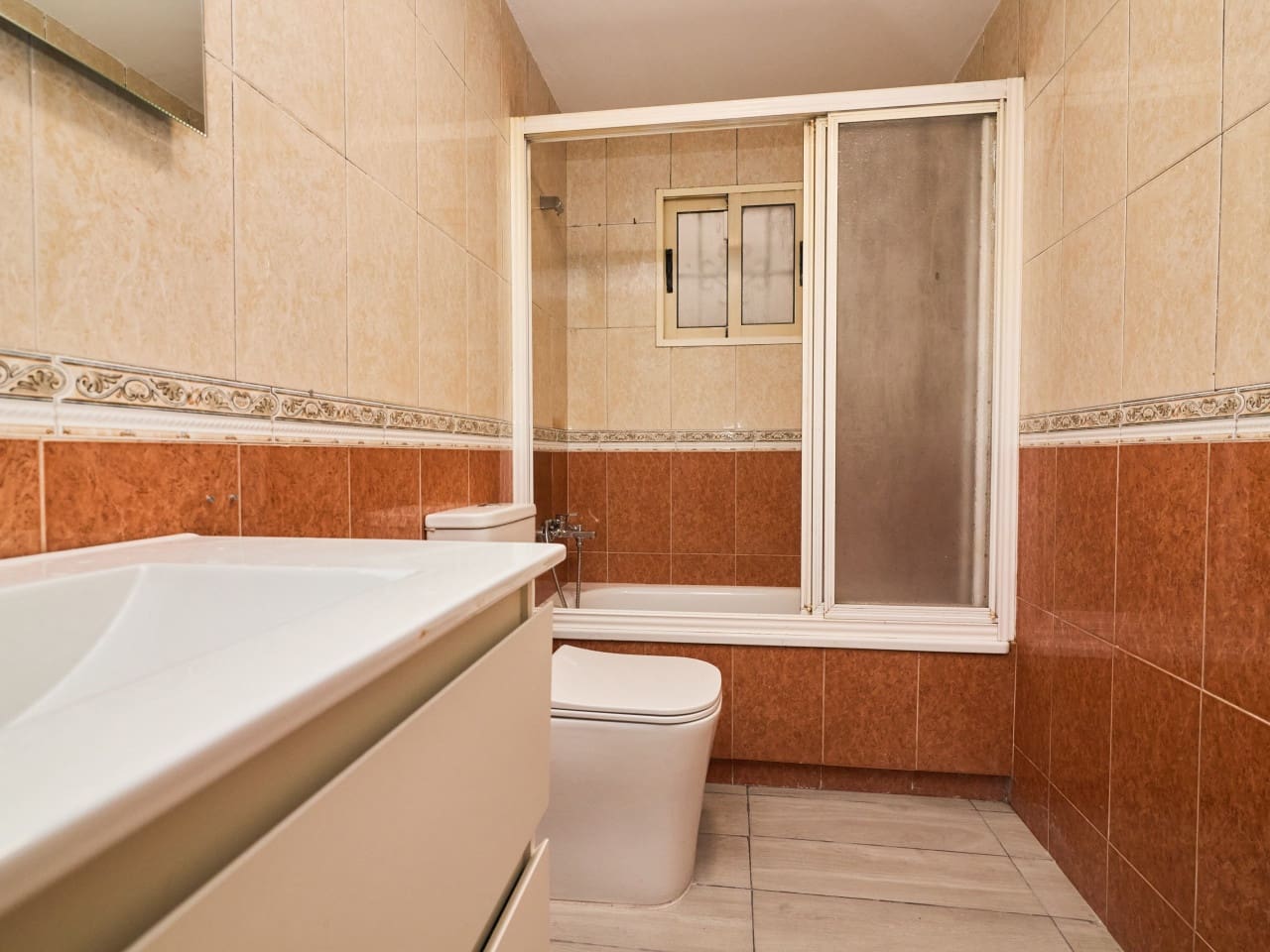 2 bedroom Apartment for sale in Torrevieja - € 147,260 (Ref: 9999489)
