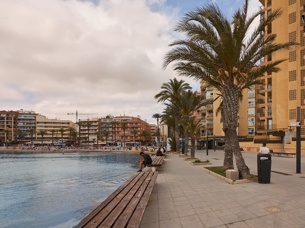 2 bedroom Apartment for sale in Torrevieja - € 147,260 (Ref: 9999489)