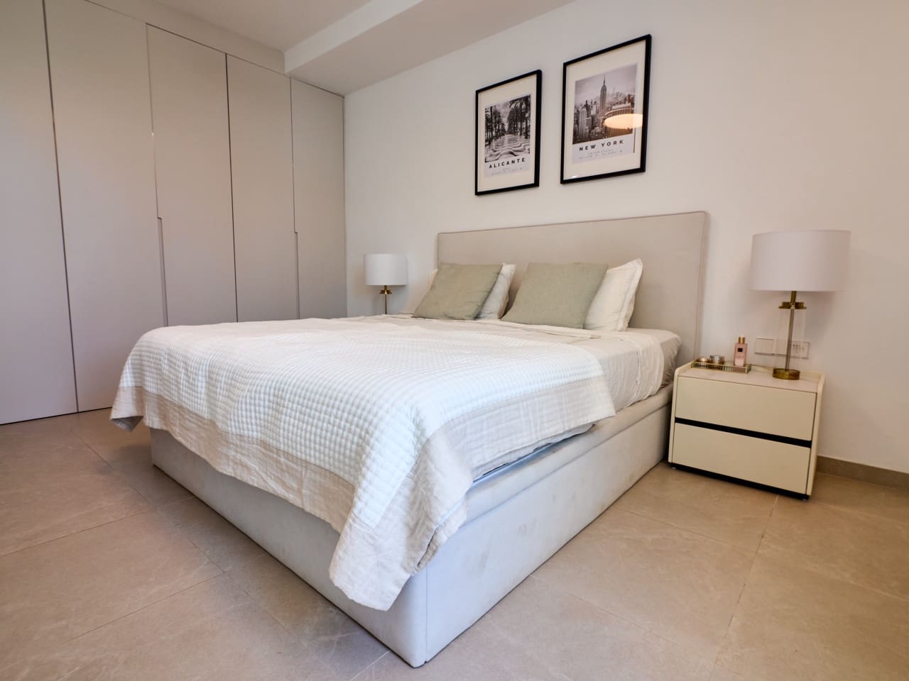 3 sovrum Villa till salu i Orihuela Costa med pool garage - 749 000 € (Ref: 9999491)