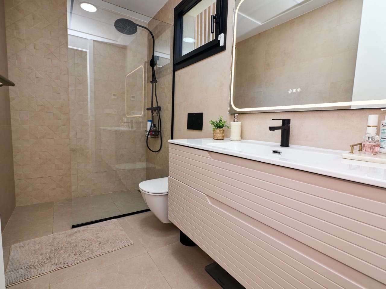 3 sovrum Villa till salu i Orihuela Costa med pool garage - 749 000 € (Ref: 9999491)