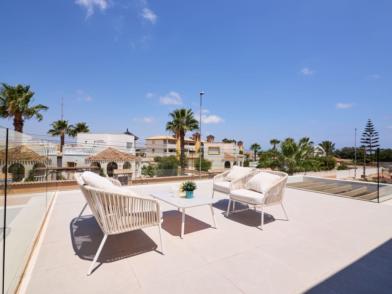3 sovrum Villa till salu i Orihuela Costa med pool garage - 749 000 € (Ref: 9999491)