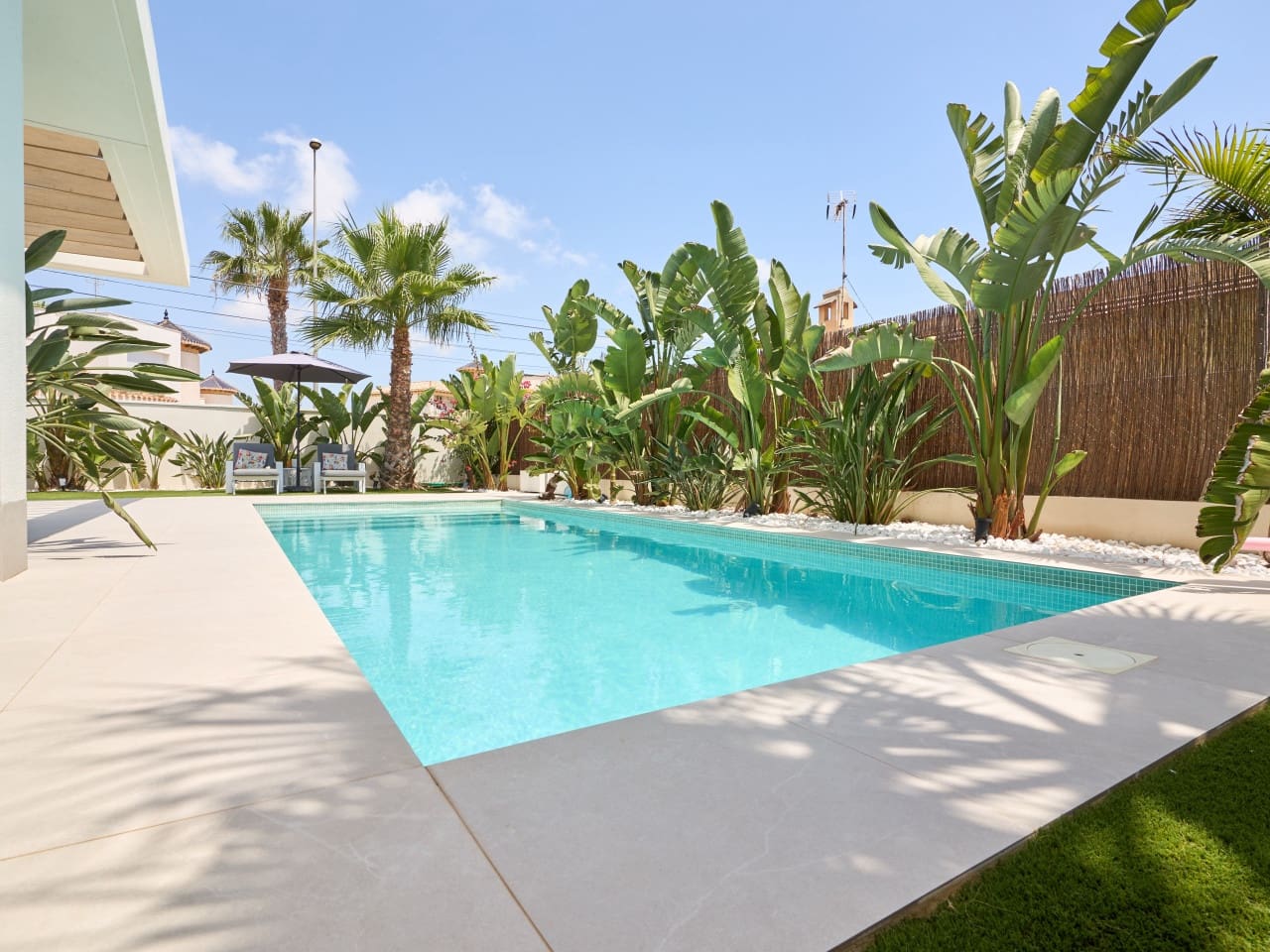 3 sovrum Villa till salu i Orihuela Costa med pool garage - 749 000 € (Ref: 9999491)