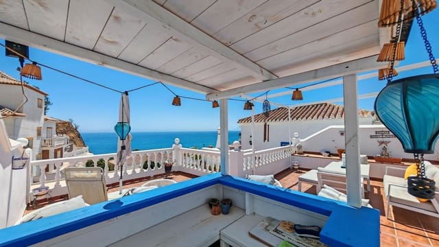 3 quarto Moradia Geminada para venda em Torrox-Costa, Torrox com piscina - 399 000 € (Ref: 10015025)