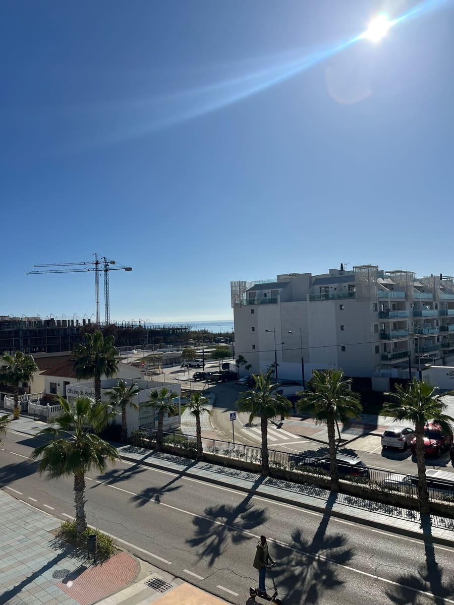 2 sypialnia Mieszkanie na sprzedaż w Torrox-Costa z garażem - 245 000 € (Ref: 10031427)