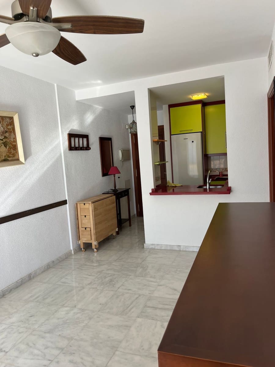 2 sypialnia Mieszkanie na sprzedaż w Torrox-Costa z garażem - 245 000 € (Ref: 10031427)