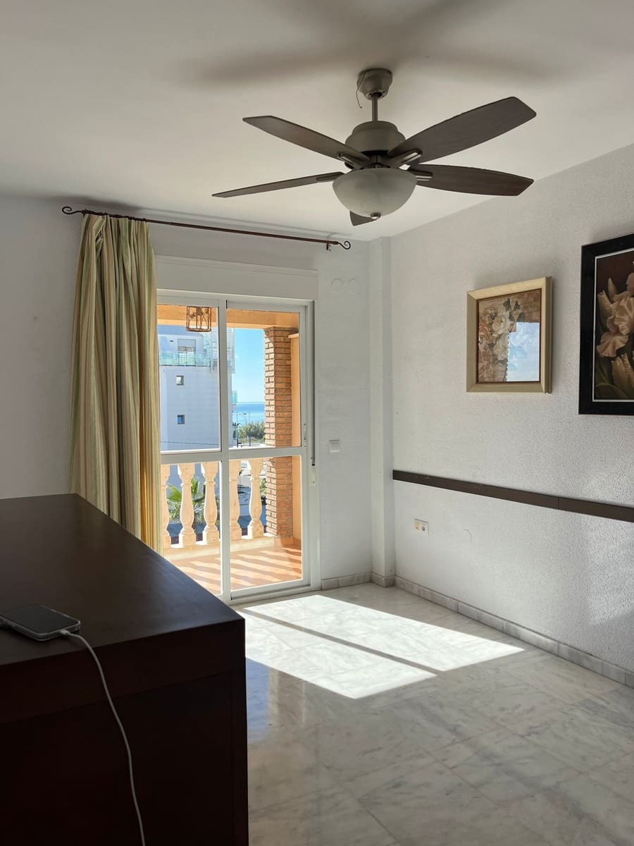 2 sypialnia Mieszkanie na sprzedaż w Torrox-Costa z garażem - 245 000 € (Ref: 10031427)