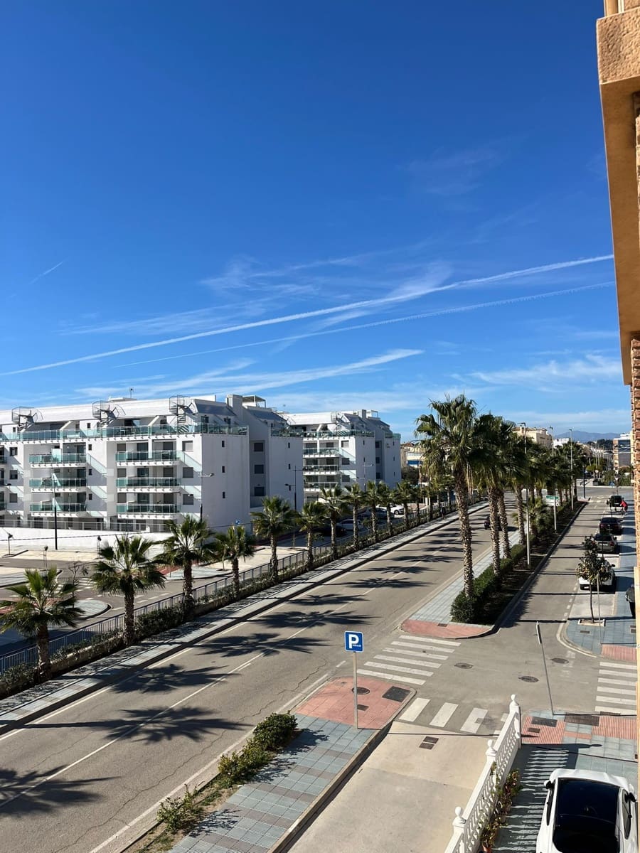 2 sypialnia Mieszkanie na sprzedaż w Torrox-Costa z garażem - 245 000 € (Ref: 10031427)