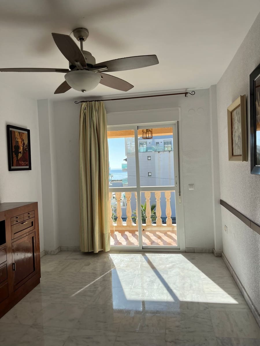 2 sypialnia Mieszkanie na sprzedaż w Torrox-Costa z garażem - 245 000 € (Ref: 10031427)