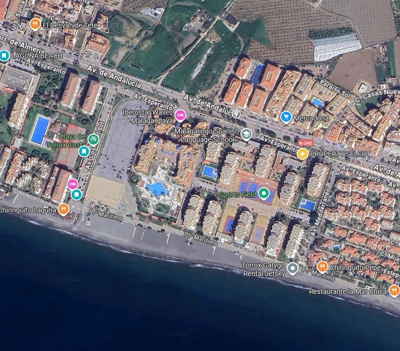 Garage for rent in Torrox-Costa - € 250 (Ref: 10042466)
