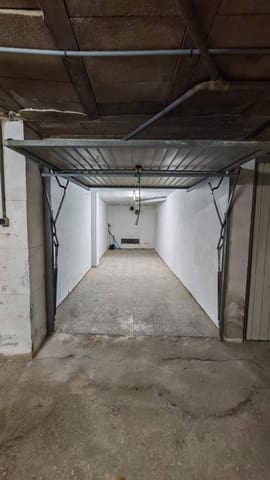 Garagem para arrendar em Torrox-Costa, Torrox - 250 € (Ref: 10042466)