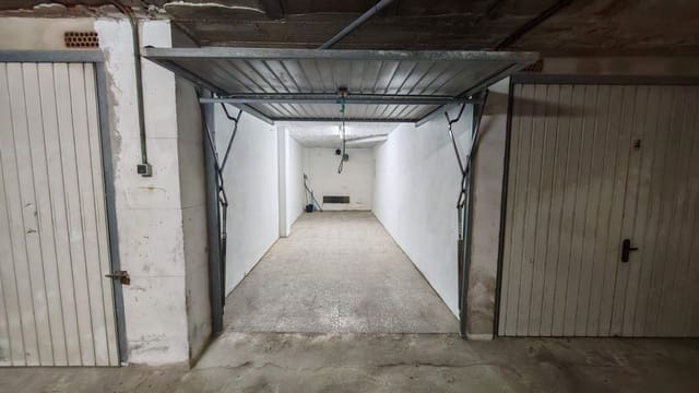 Garagem para arrendar em Torrox-Costa, Torrox - 250 € (Ref: 10042466)