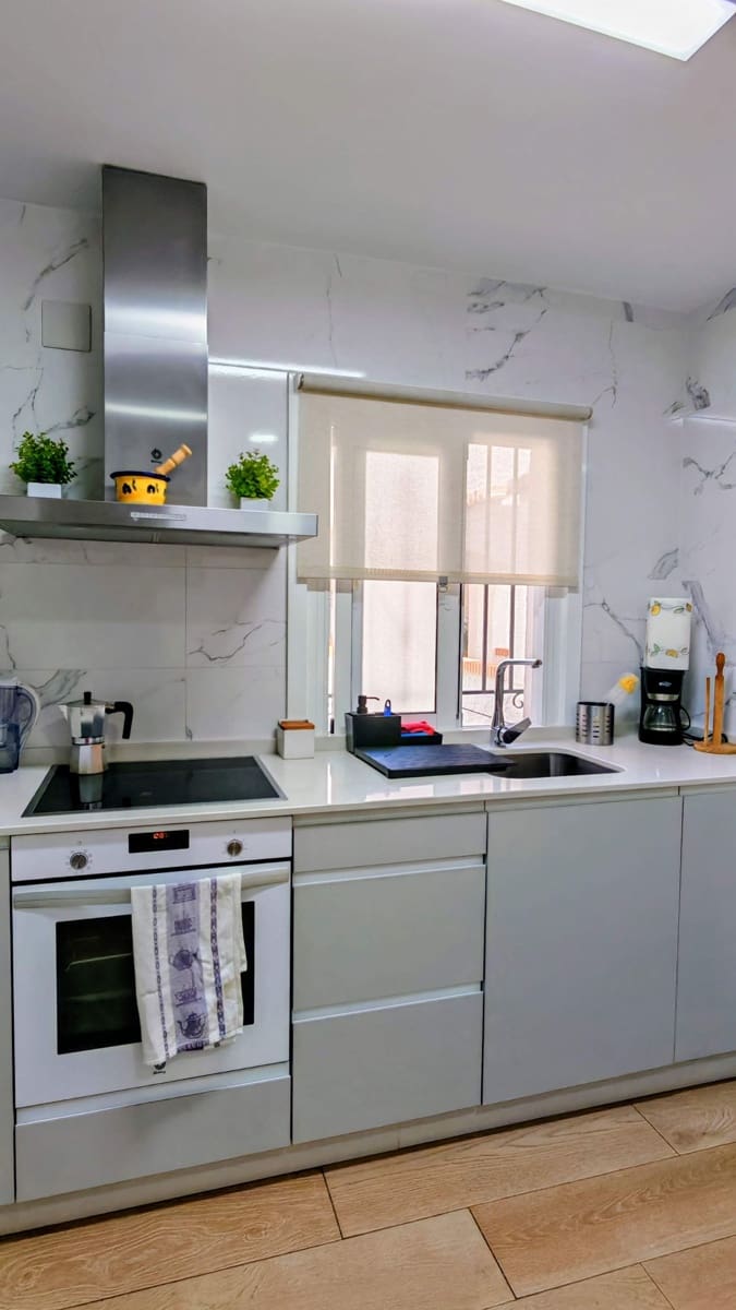 2 Zimmer Apartment zu verkaufen in Torrox-Costa mit Pool - 299.000 € (Ref: 10044425)
