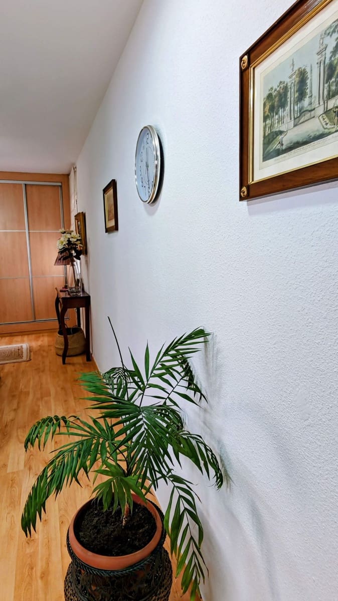 2 Zimmer Apartment zu verkaufen in Torrox-Costa mit Pool - 299.000 € (Ref: 10044425)