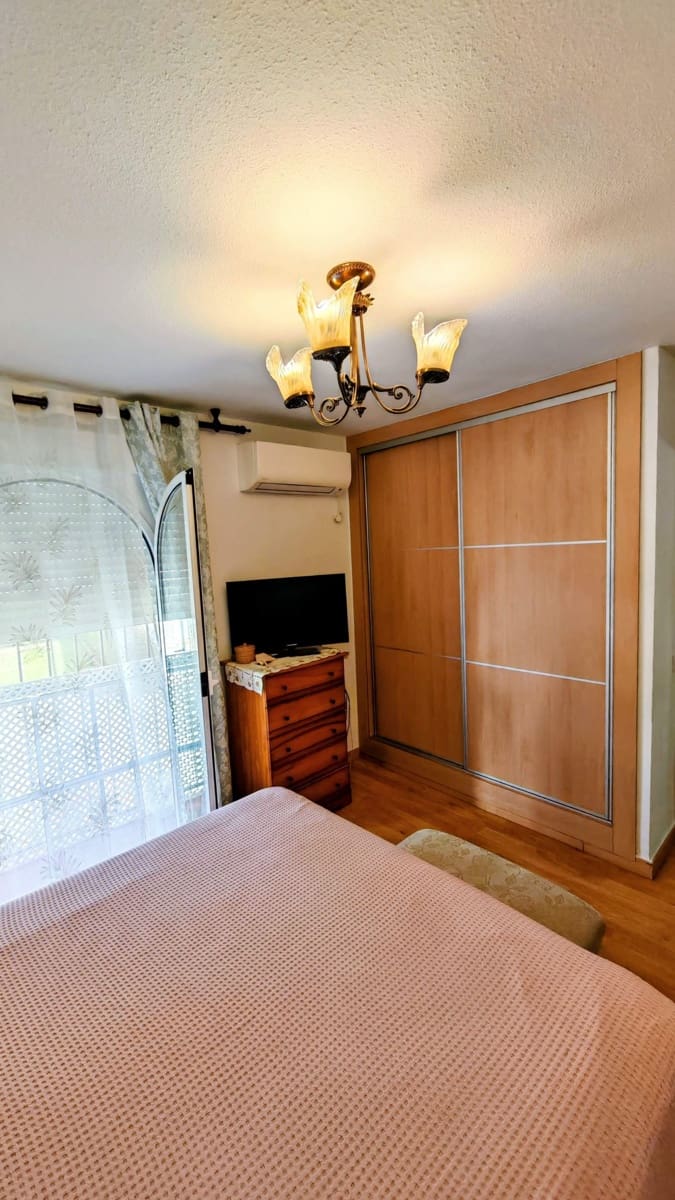 2 Zimmer Apartment zu verkaufen in Torrox-Costa mit Pool - 299.000 € (Ref: 10044425)