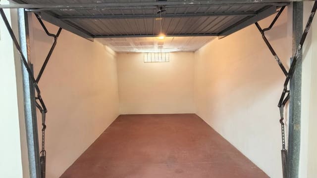 Garaż do wynajęcia w Torrox Park, Torrox - 120 € (Ref: 10048699)