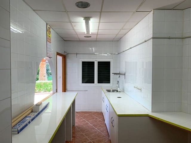 2 makuuhuone Kaupallinen myytävänä paikassa Torrox-Costa, Torrox - 154 900 € (Ref: 10057947)