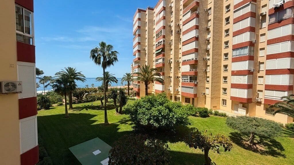1 bedroom Studio for sale in Torrox-Costa with pool - € 189,000 (Ref: 10057948)