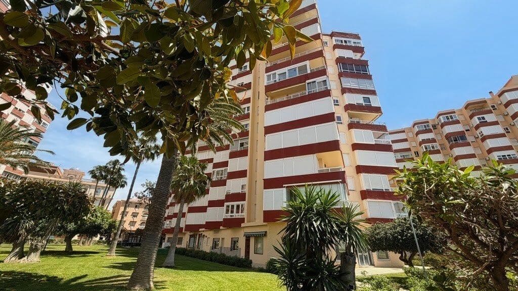 1 bedroom Studio for sale in Torrox-Costa with pool - € 189,000 (Ref: 10057948)