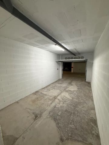 Garage te koop in Torrox-Costa, Torrox - € 39.900 (Ref: 10057950)
