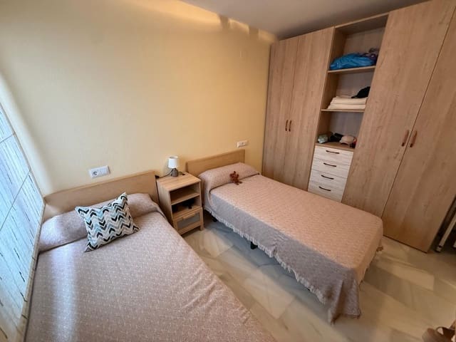 1 makuuhuone Huoneisto myytävänä paikassa Torrox-Costa, Torrox mukana uima-altaan - 192 000 € (Ref: 10077574)