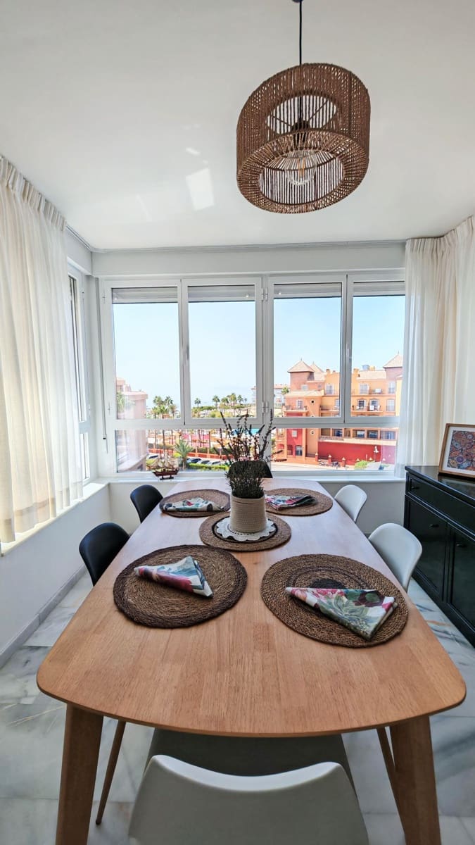 2 slaapkamer Appartement te huur in Torrox-Costa met zwembad - € 1.100 (Ref: 10080364)