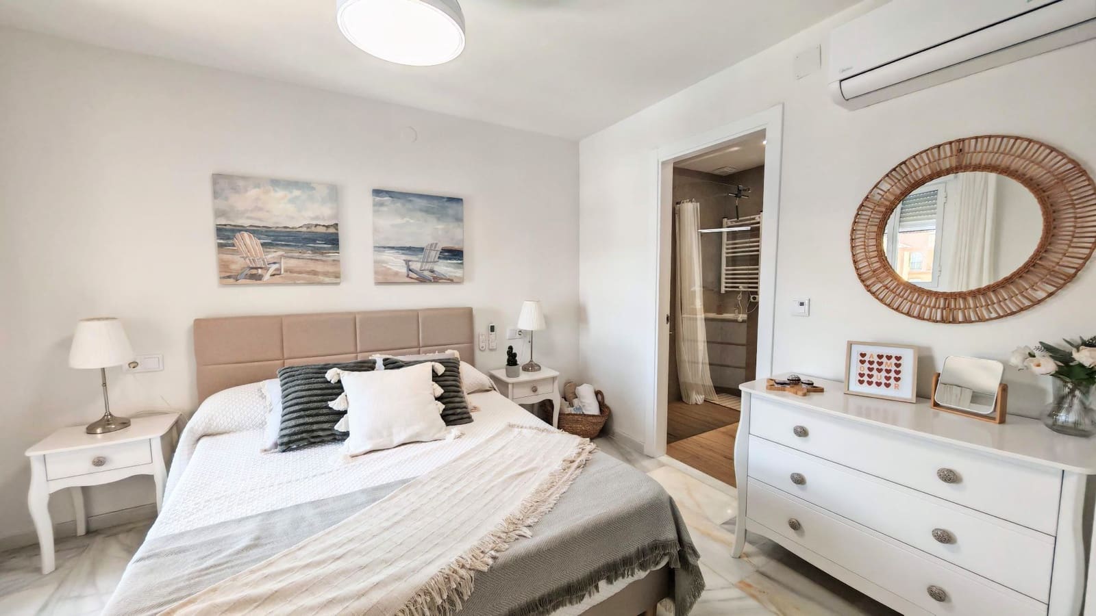 2 slaapkamer Appartement te huur in Torrox-Costa met zwembad - € 1.100 (Ref: 10080364)