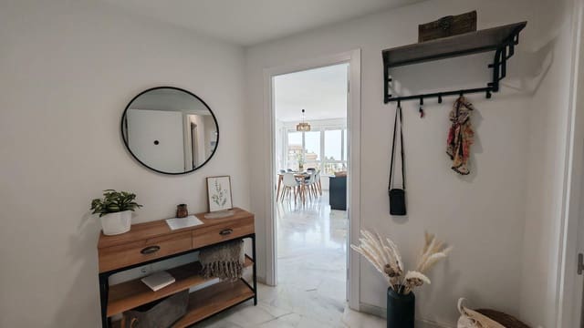 2 slaapkamer Appartement te huur in Torrox-Costa, Torrox met zwembad - € 1.100 (Ref: 10080364)