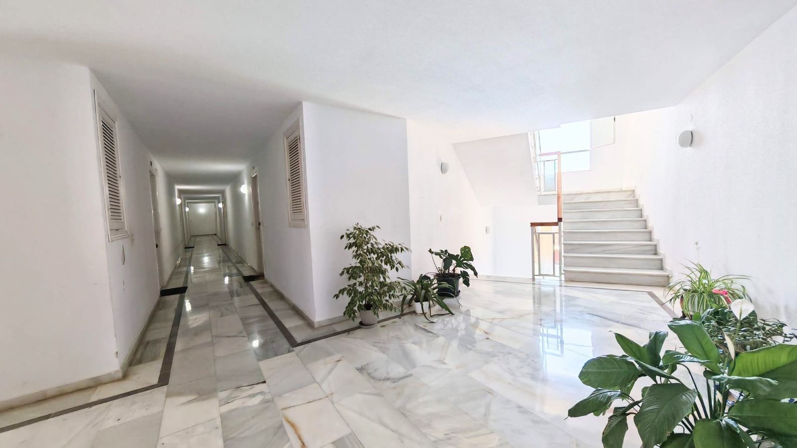 2 slaapkamer Appartement te huur in Torrox-Costa met zwembad - € 1.100 (Ref: 10080364)