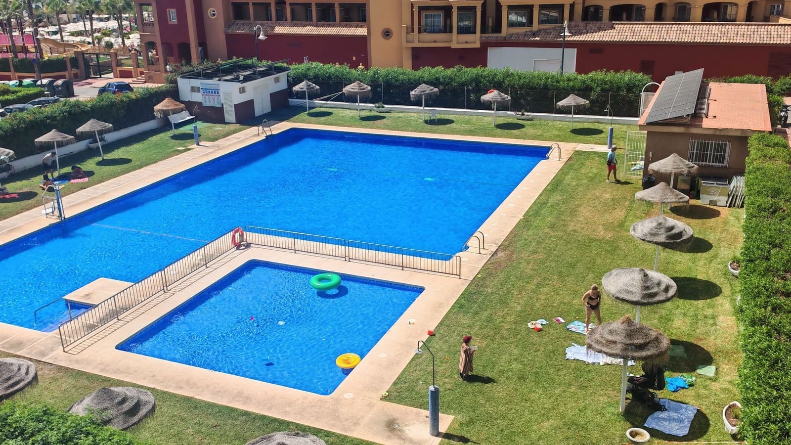 2 slaapkamer Appartement te huur in Torrox-Costa met zwembad - € 1.100 (Ref: 10080364)