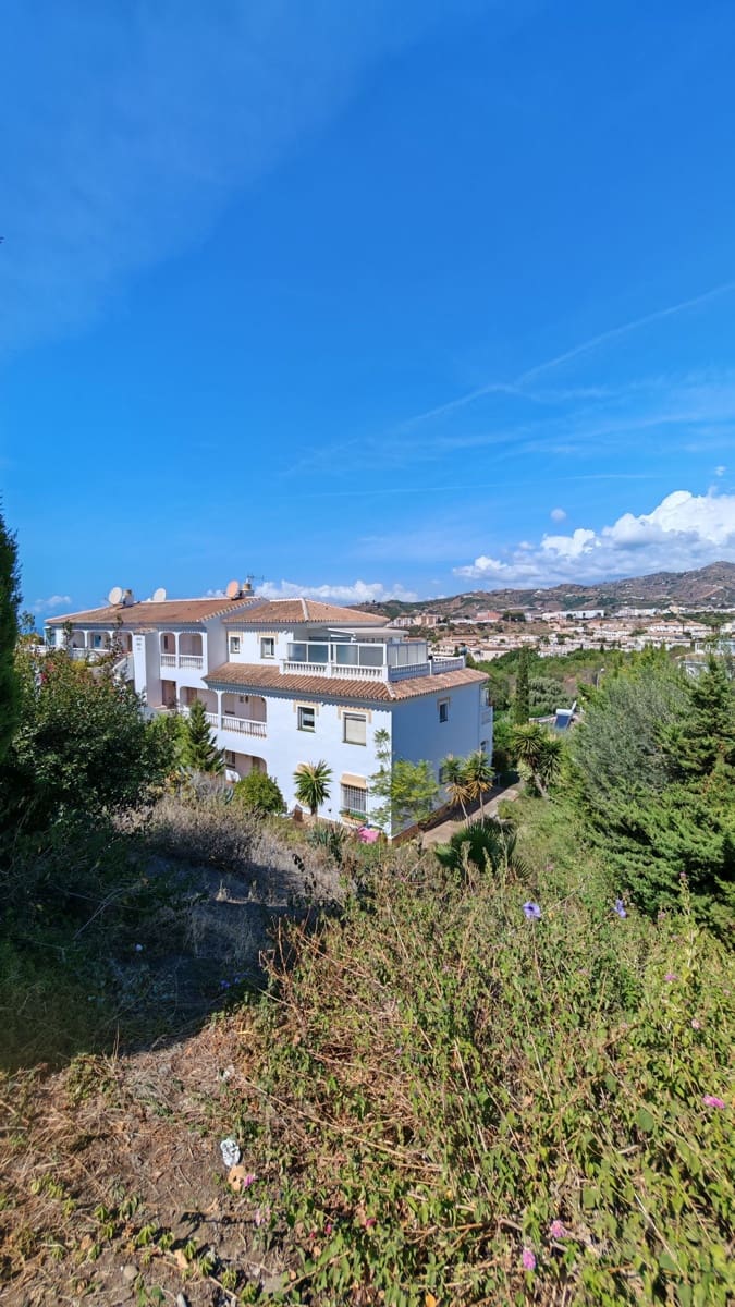 2 quarto Apartamento para venda em Torrox Park com piscina - 230 000 € (Ref: 10088817)