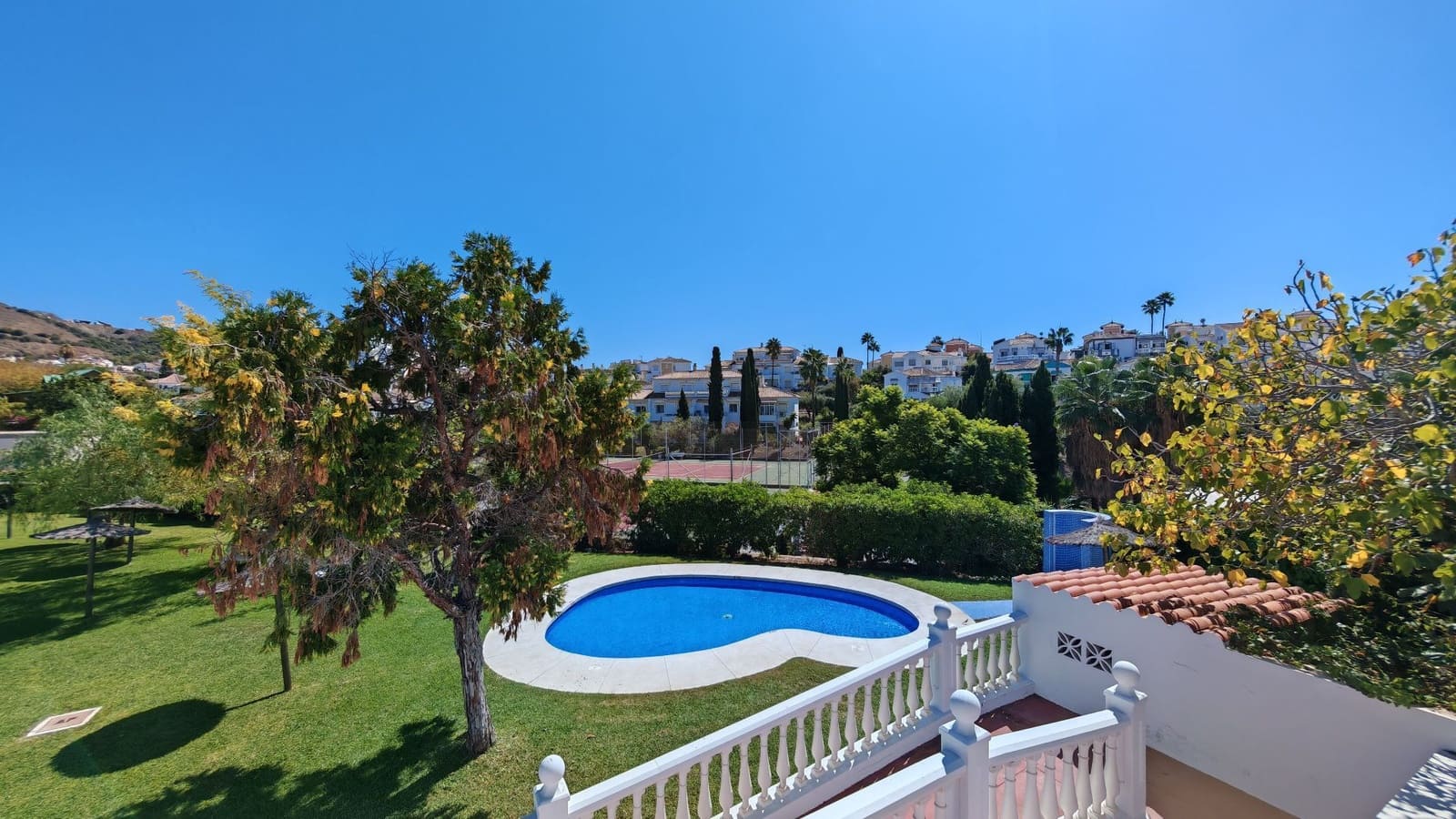 1 chambre Appartement à vendre à Torrox Park avec piscine - 249 000 € (Ref: 10094156)