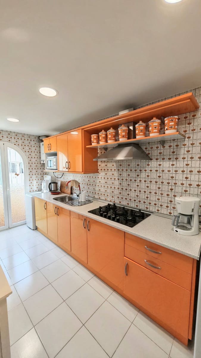 2 Zimmer Apartment zu verkaufen in Torrox-Costa mit Pool - 280.000 € (Ref: 10123380)