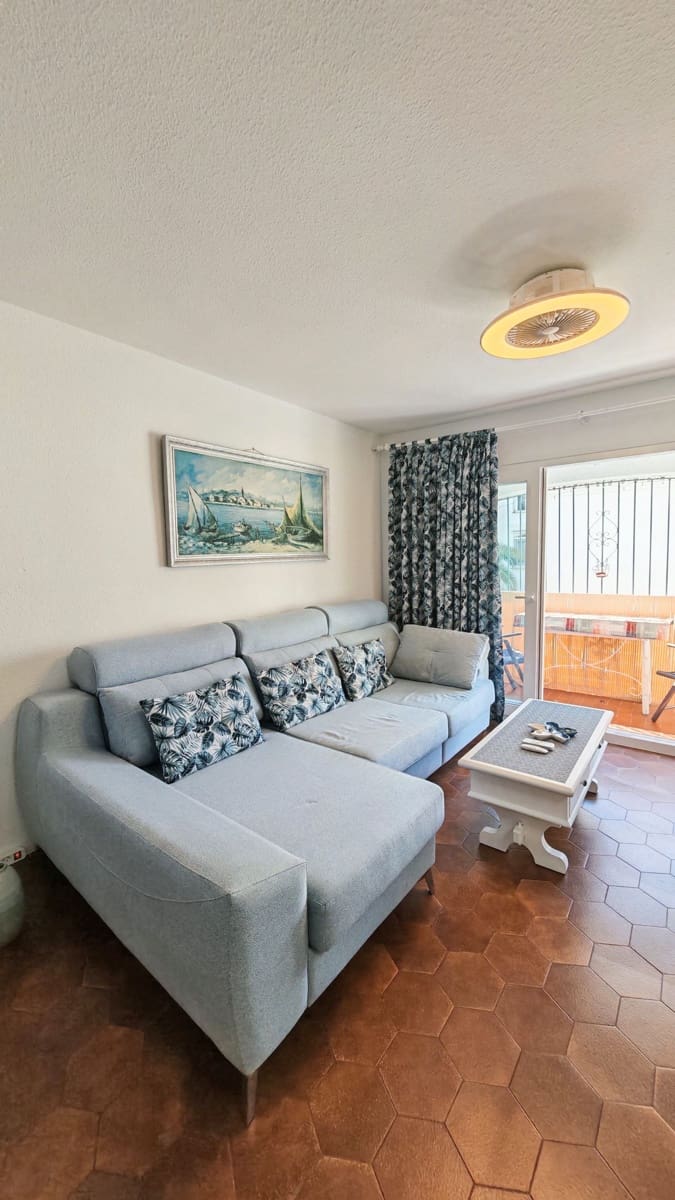 2 Zimmer Apartment zu verkaufen in Torrox-Costa mit Pool - 280.000 € (Ref: 10123380)
