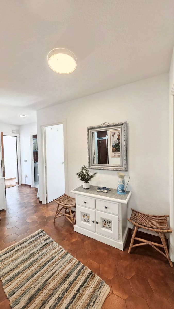2 Zimmer Apartment zu verkaufen in Torrox-Costa mit Pool - 280.000 € (Ref: 10123380)