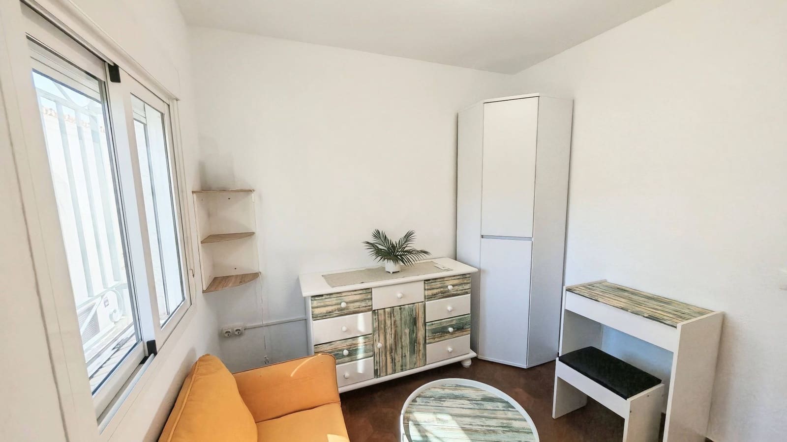 2 Zimmer Apartment zu verkaufen in Torrox-Costa mit Pool - 280.000 € (Ref: 10123380)