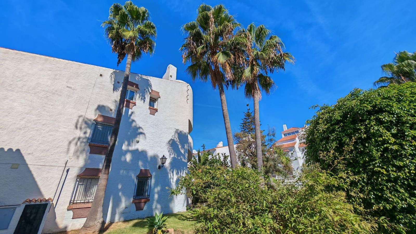 2 Zimmer Apartment zu verkaufen in Torrox-Costa mit Pool - 280.000 € (Ref: 10123380)