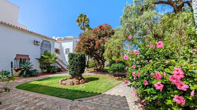 2 Zimmer Apartment zu verkaufen in Torrox-Costa, Torrox mit Pool - 280.000 € (Ref: 10123380)