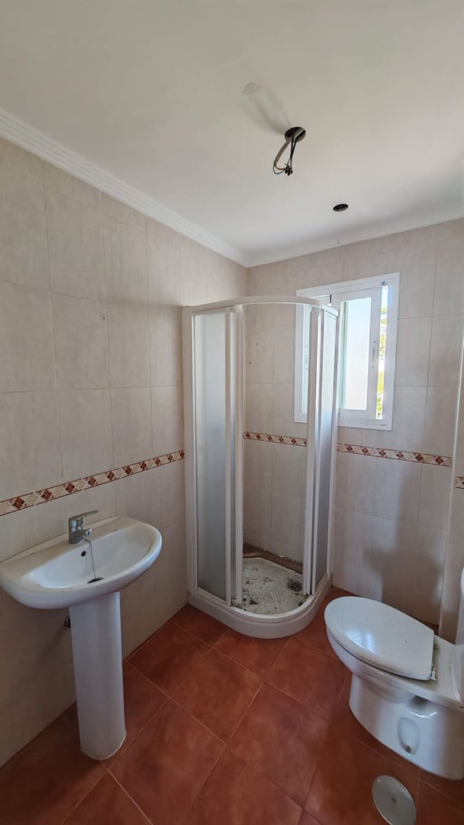 Casa de 4 habitaciones en Torrox-Costa en venta con piscina garaje - 500.000 € (Ref: 10168125)