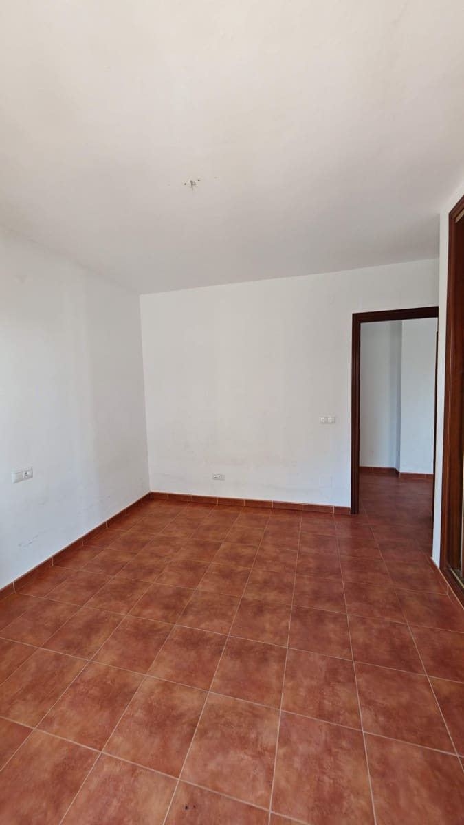 Casa de 4 habitaciones en Torrox-Costa en venta con piscina garaje - 500.000 € (Ref: 10168125)
