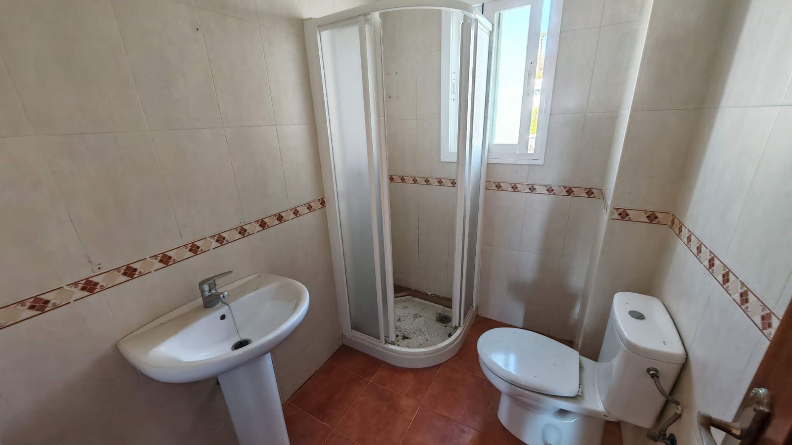 Casa de 4 habitaciones en Torrox-Costa en venta con piscina garaje - 500.000 € (Ref: 10168125)