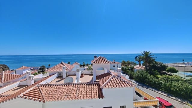 4 soverom Hus til salgs i Torrox-Costa, Torrox med svømmebasseng garasje - € 500 000 (Ref: 10168125)