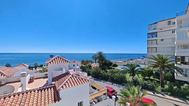 4 soverom Hus til salgs i Torrox-Costa, Torrox med svømmebasseng garasje - € 500 000 (Ref: 10168125)