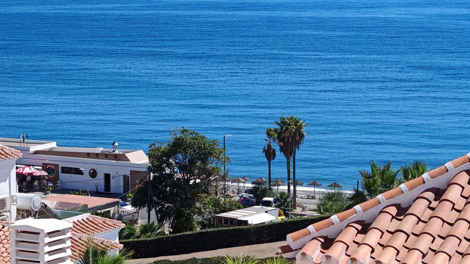 Casa de 4 habitaciones en Torrox-Costa en venta con piscina garaje - 500.000 € (Ref: 10168125)