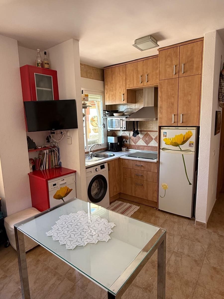 1 sovrum Lägenhet till salu i Torrox-Costa - 179 000 € (Ref: 10184151)