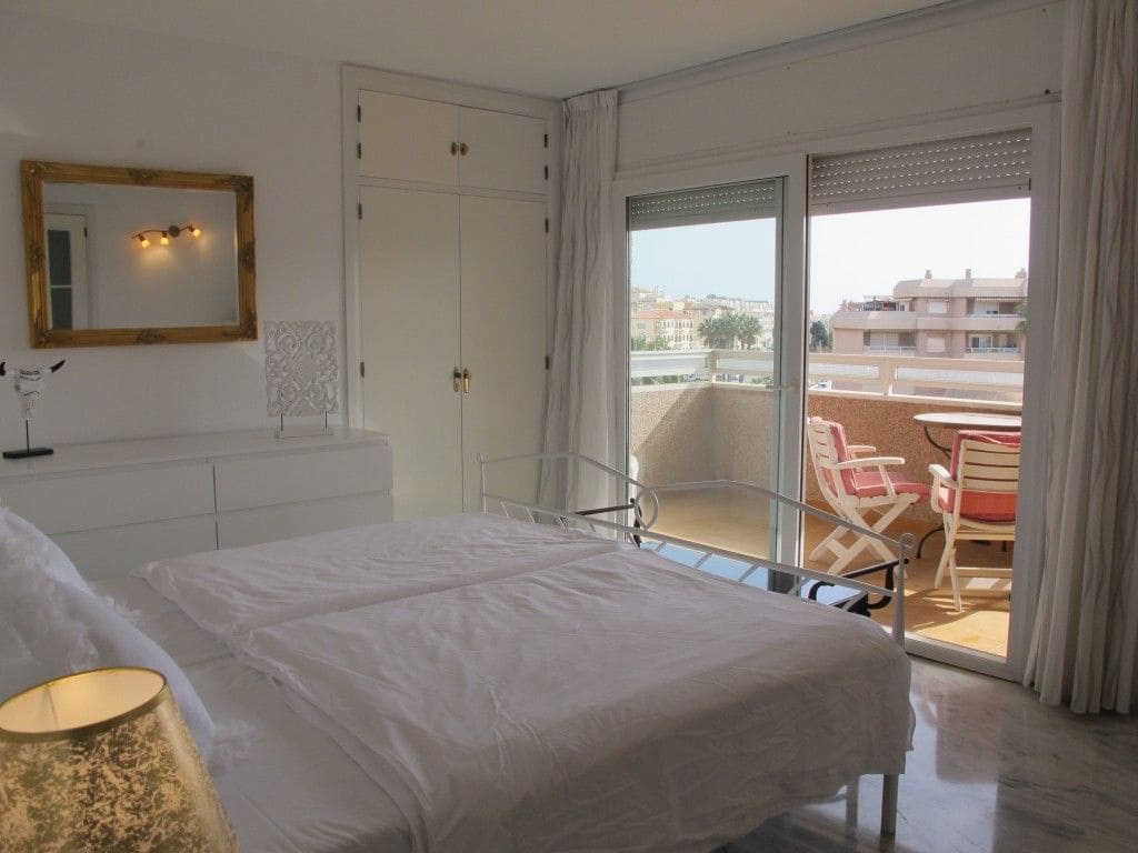 2 soverom Penthouse til salgs i Torrox-Costa med svømmebasseng - € 435 000 (Ref: 6266839)