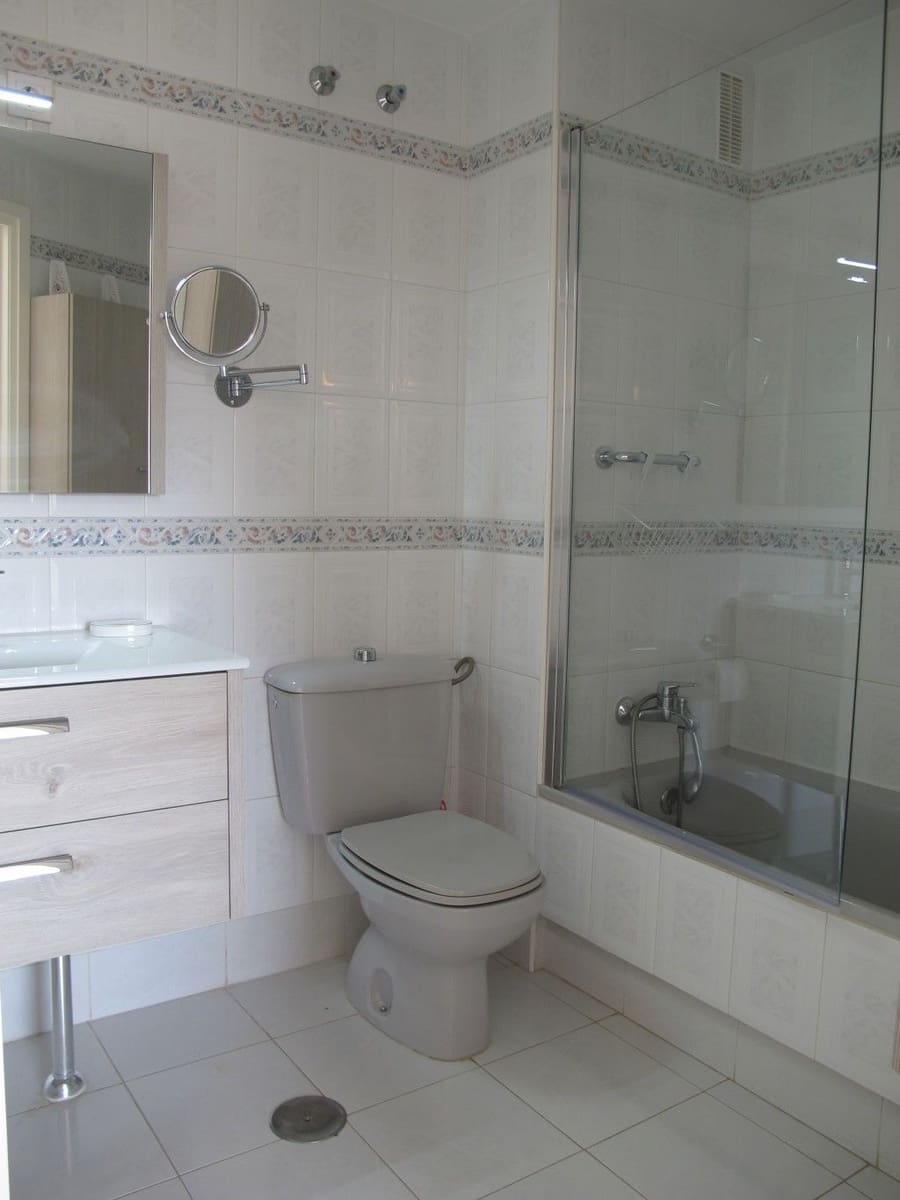 2 soverom Penthouse til salgs i Torrox-Costa med svømmebasseng - € 435 000 (Ref: 6266839)